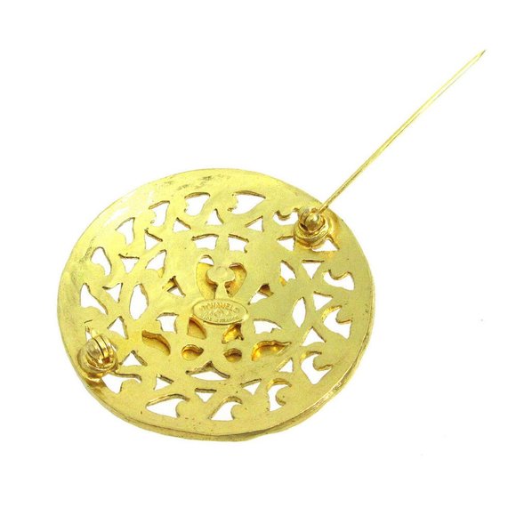 AUTH CHANEL CC Medallion Motif Brooch Pin Corsage Gold-Tone 95A - Picture 2 of 4